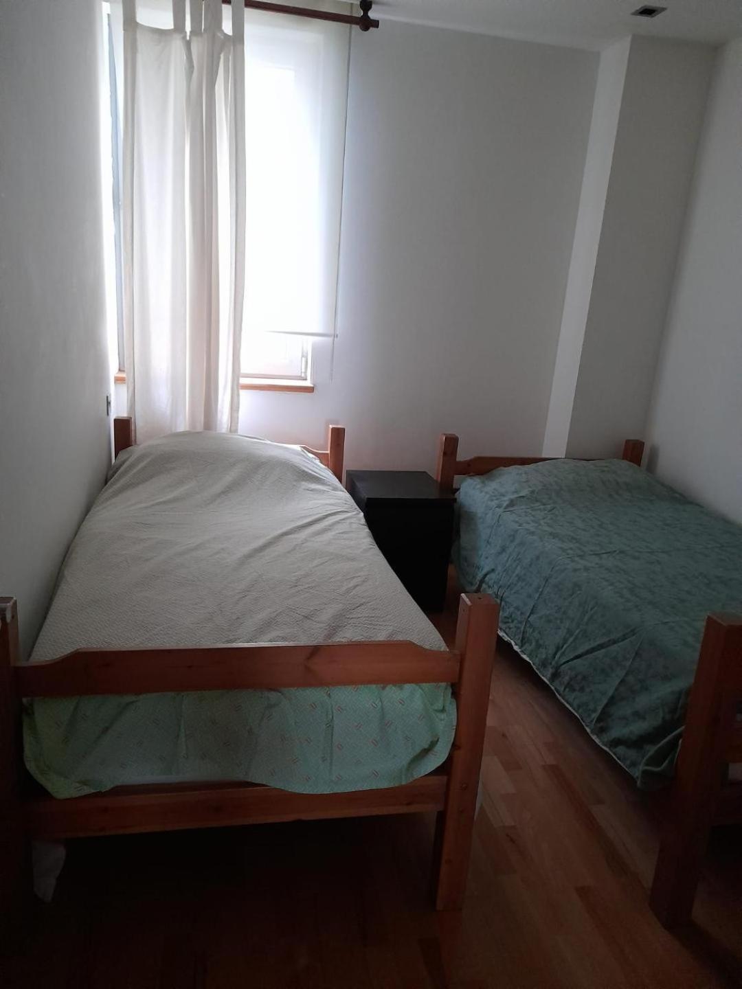 Three Bedroom Flat At Ocean Village Gibraltar Exterior foto